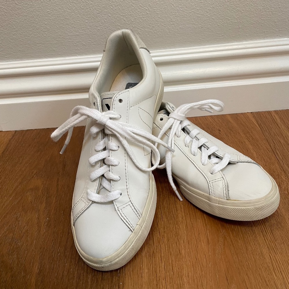 Veja Esplar Women's Sneakers in White Leather (Size EUR 38 / US 7)